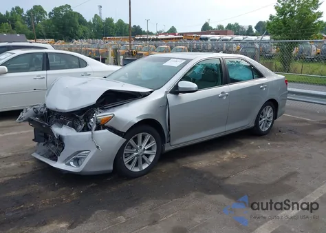 2012 Toyota Camry Hybrid Xle z USA, uszkodzony, nr VIN 4T1BD1FK9CU008036